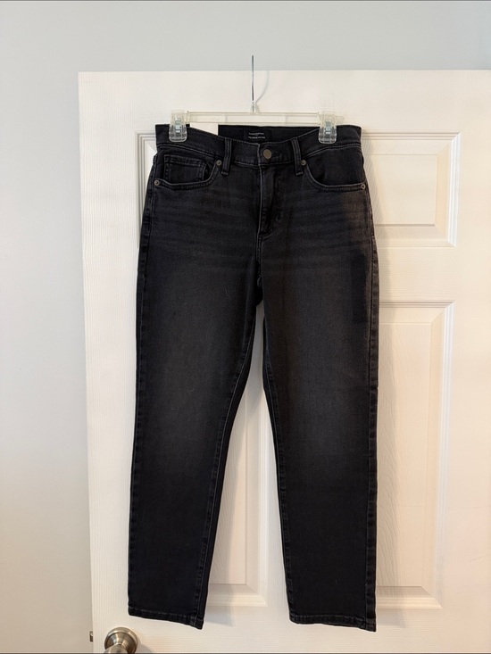 Banana Republic Denim - Banana Republic Girlfriend Jeans Black High-Rise Slim Straight Jeans size 27/4